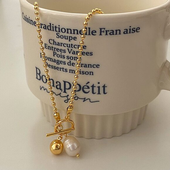 3/$35 18K Gold Plated Ball Pearl Toggle Pendant Necklace Stainless Steel - Picture 5 of 8